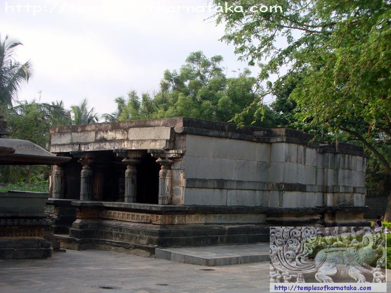 Siddeshwara-Temple-2